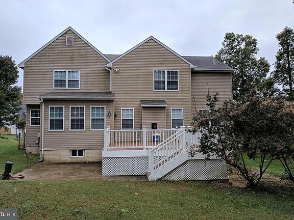 2nd image of 104 Cheshire Ct