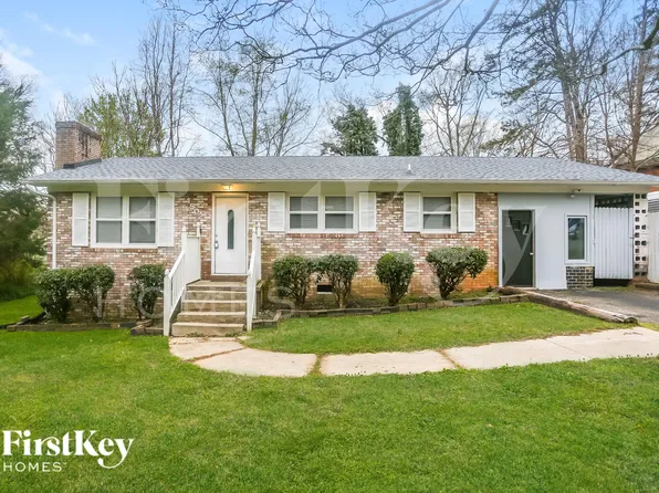 1502 Kingston Dr, Kannapolis, NC 28083