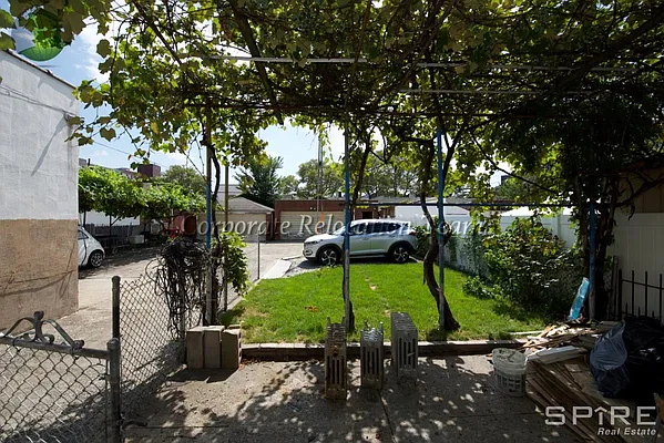 Rented by Spire Group | media 9