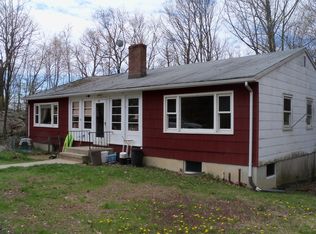 710 Lakeside Ave, Andover, NJ 07821