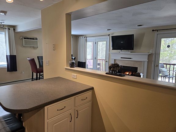 4th image of 35 Collins Landing Road #32