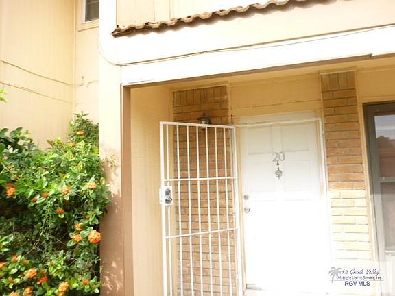 5th image of 20 Palmetto Ct #A