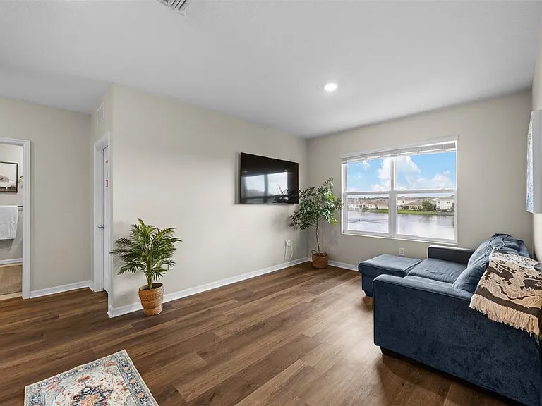 2908 Storybrook Preserve Dr — Photo 16
