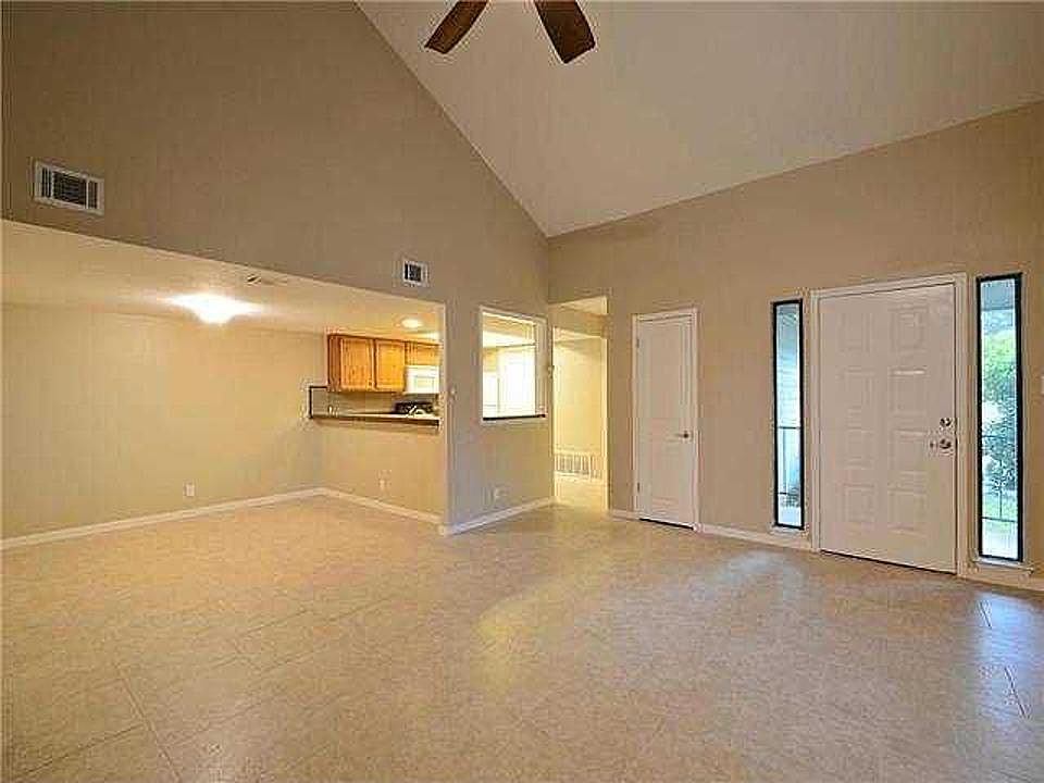 2nd image of 3211 W William Cannon Dr #B