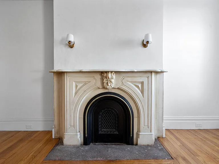2182 5th Ave #1F — Photo 4