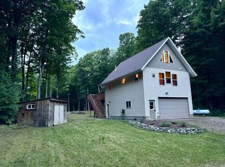 417 Rainy Creek Rd, Negaunee, MI 49866