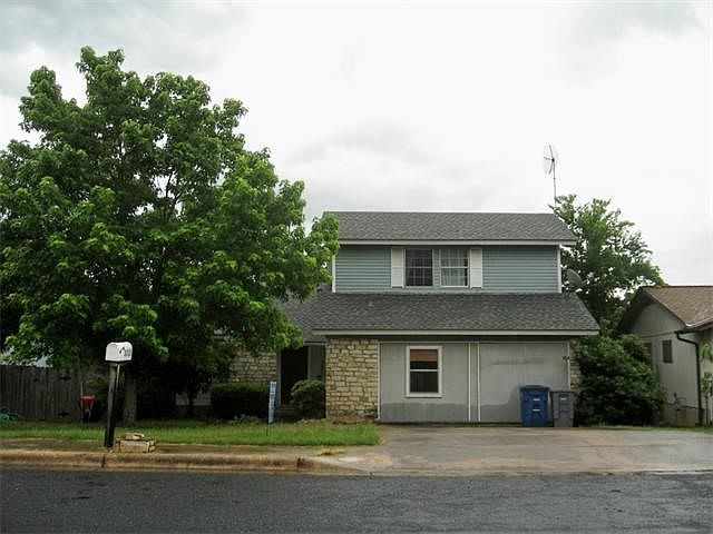 2nd image of 3703 Kandy Dr