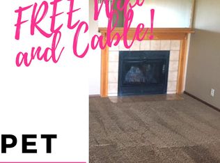 1825 Knox St APT 4, Lincoln, NE 68521