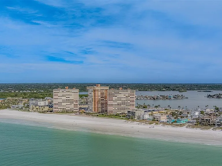 17920 Gulf Blvd #1205 — Photo 59