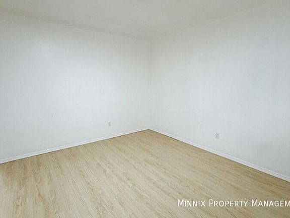 3rd image of 5005 Avenue W #12