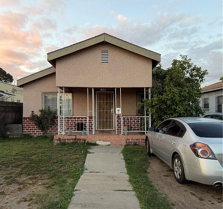 1st image of 621 W 108th St