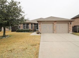217 Silver Spur Dr, Waxahachie, TX 75165