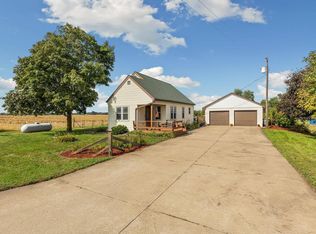 W7596 County Rd, Onalaska, WI 54650