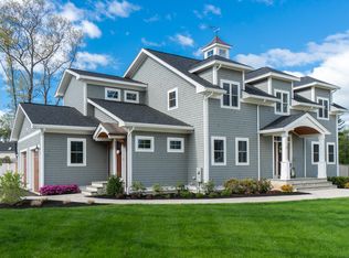 7 Sandpiper Cir, Danvers, MA 01923