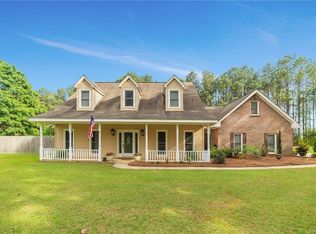 35 Bellingrath Rd, Elmore, AL 36025