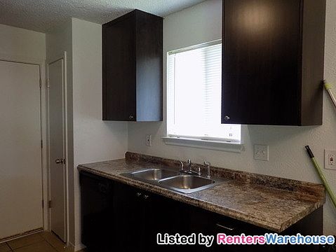 5th image of 1310 Dominique Dr