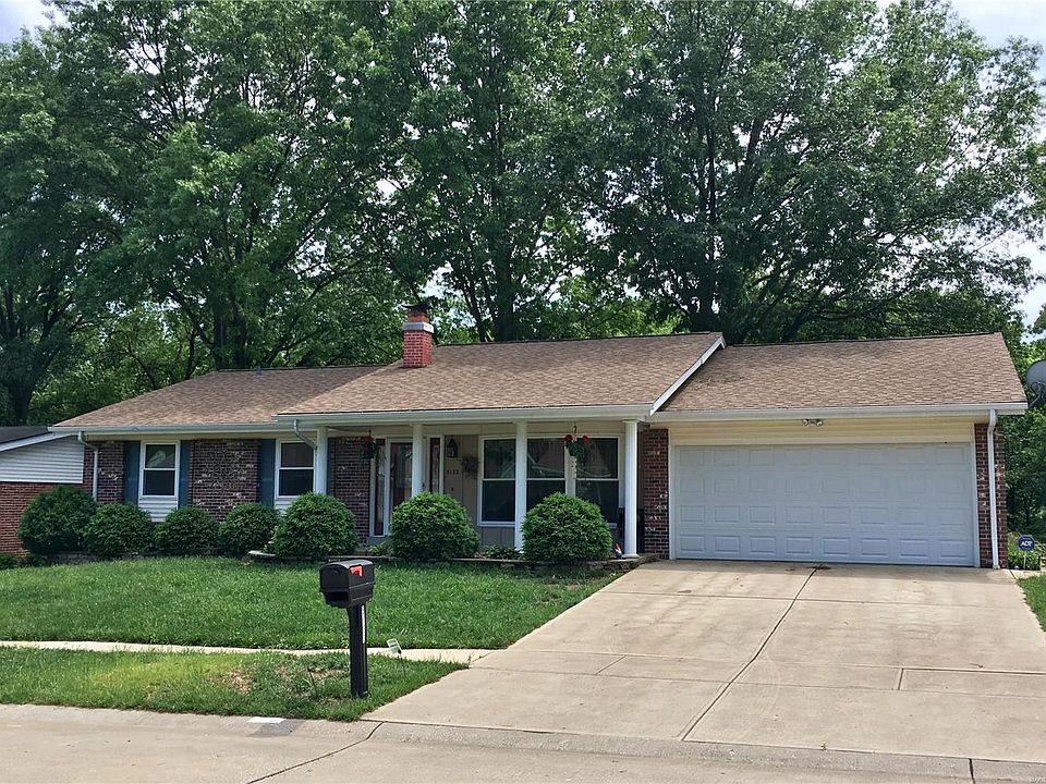 2nd image of 5132 Windleigh Pl