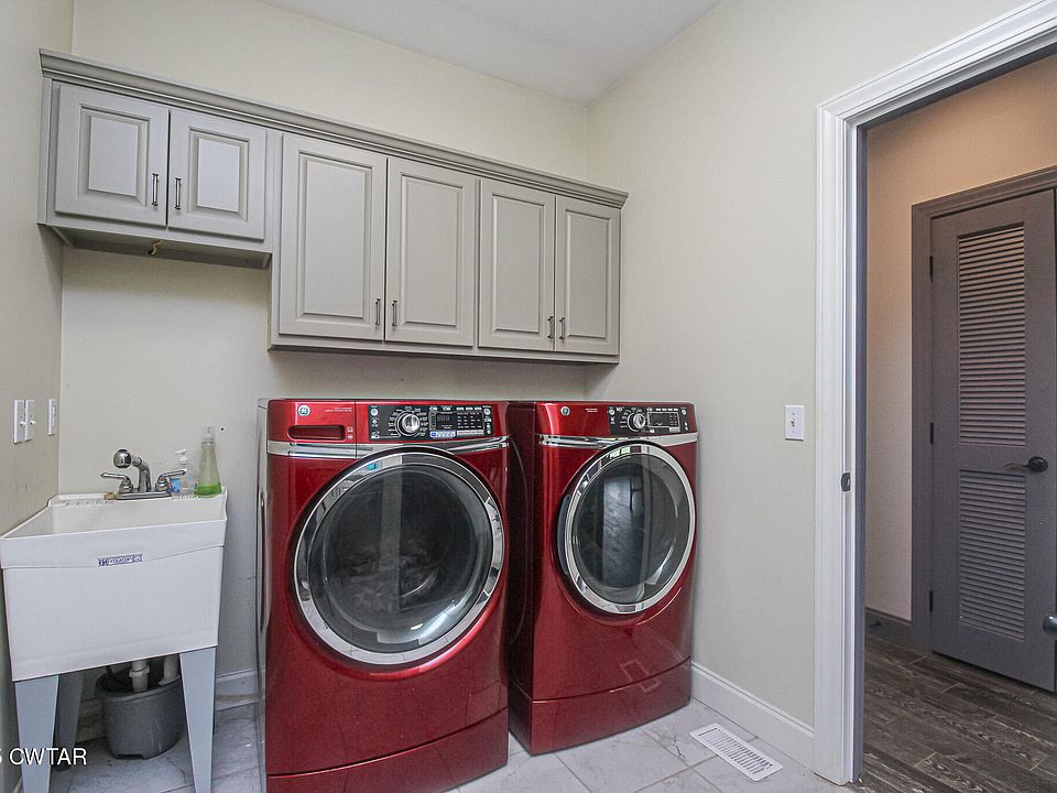 16th image of this home