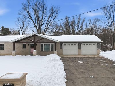 390 Hickory Heights Dr, Bedford, IN, 47421