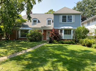 2510 Sheridan Rd, Evanston, IL 60201