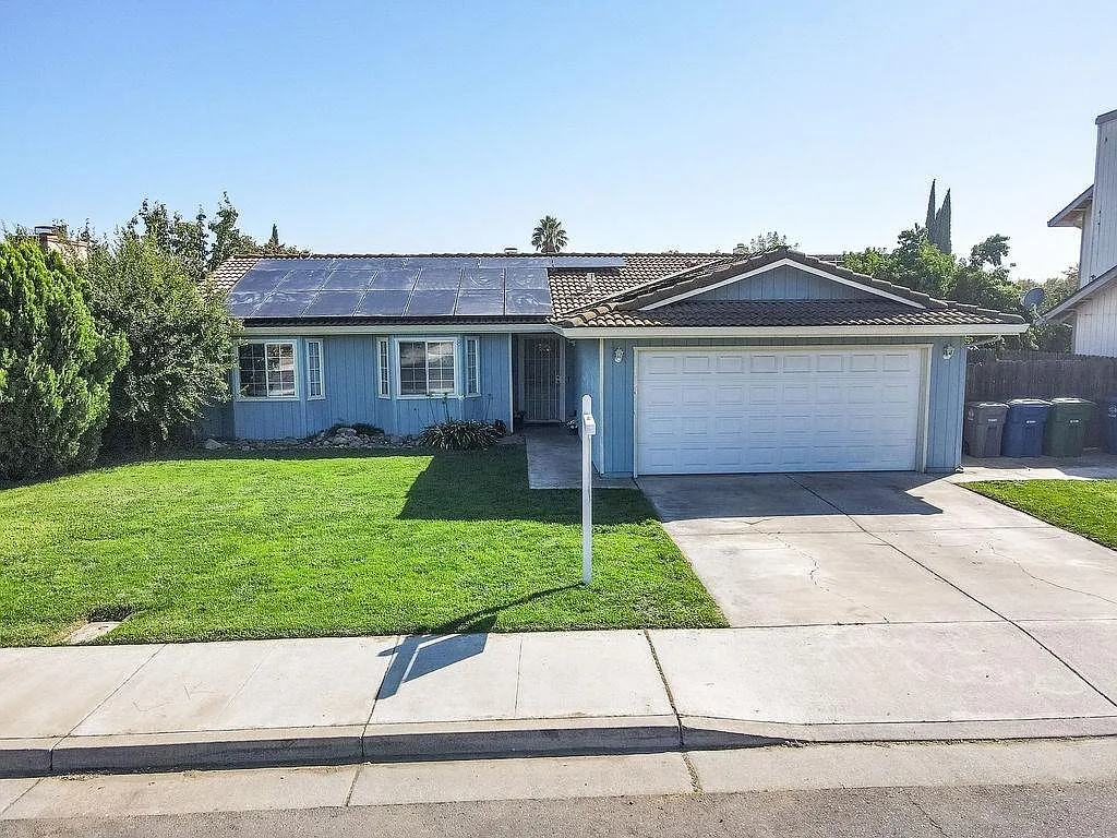 1190 Meredith Ave photo 1