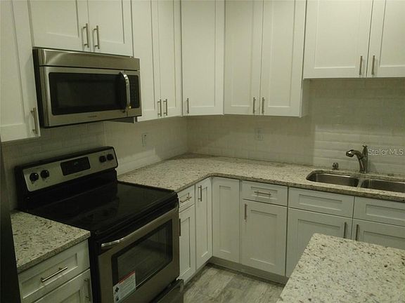 5th image of 12 W Princeton St