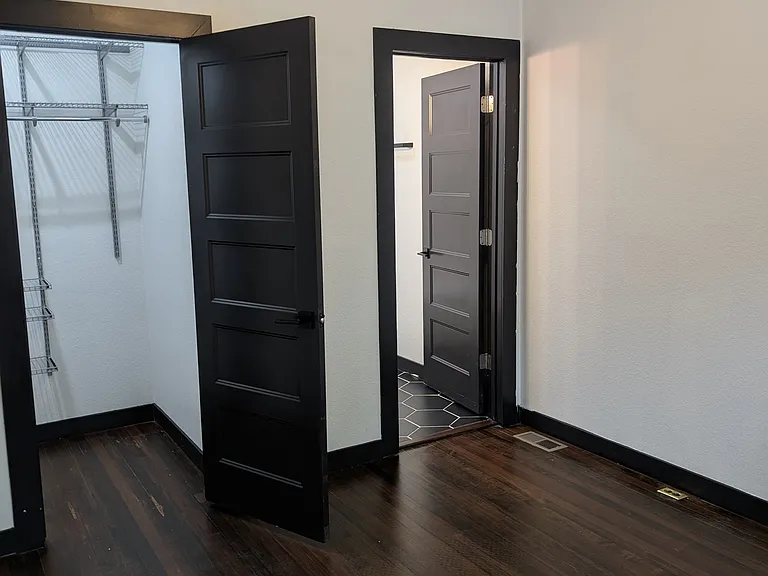 2814 N Eliot St — Photo 12