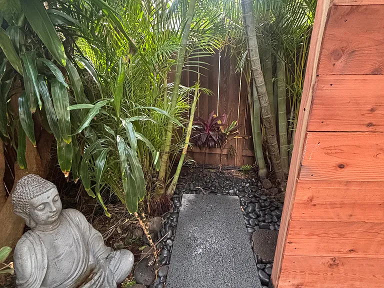 Haleiwa Rd — Photo 19
