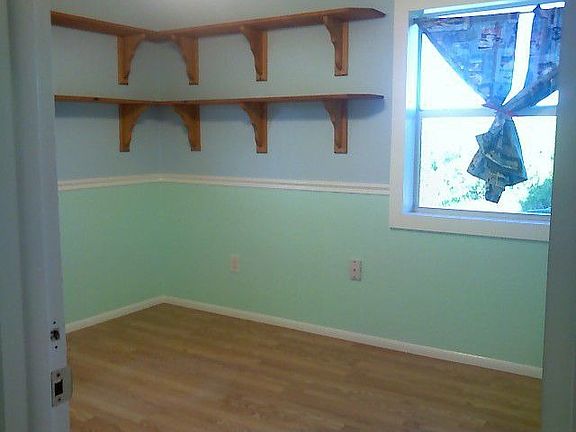 Extra Bedroom, used as an office, perfect for a nursery or childs room