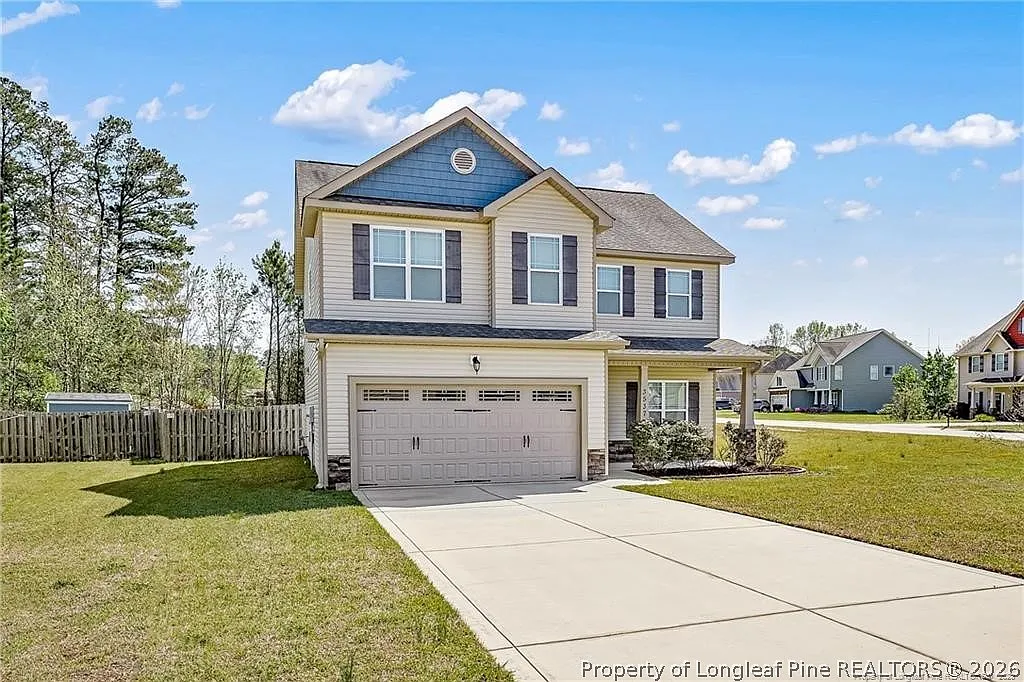 4 bed, 2.5 bath, 2118 sqft, $1,950 — Photo 1