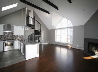94 Southfield Ave APT 302, Stamford, CT 06902
