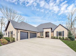 1470 Le Chesnay Dr, Centerton, AR 72719