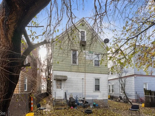 56 Yereance Ave, Clifton City, NJ 07011