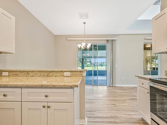 5th image of 2518 Aster Cove Ln
