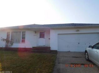 18894 Sumpter Rd, Warrensville Heights, OH 44128