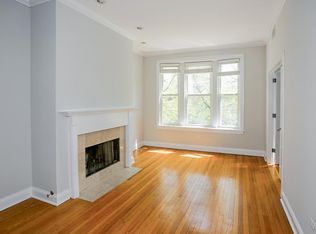 3852 N Southport Ave #2, Chicago, IL 60613
