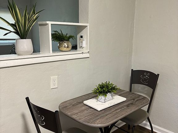 5th image of 5317 Lee Ave #A