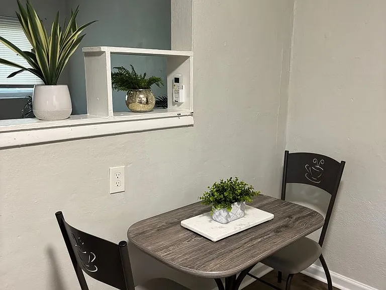 5317 Lee Ave Chattanooga TN 37410 — Photo 5