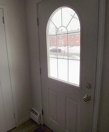 4th image of 415 Campus Dr
