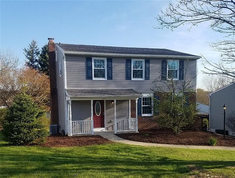 1st image of 307 Wren Dr