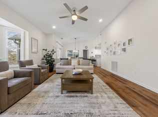 1911 Falls Landing Dr Unit 203, Raleigh, NC 27614