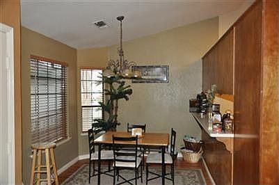 2nd image of 1339 Hidalgo Cir