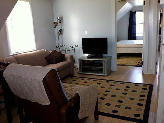 2nd image of 273 O St #2