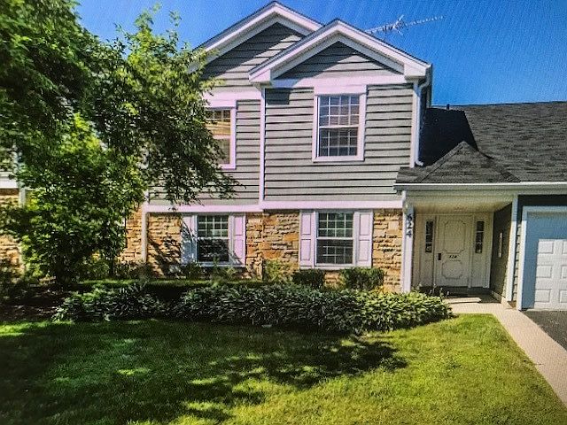 1st image of 624 Berkley Ct Unit Z1