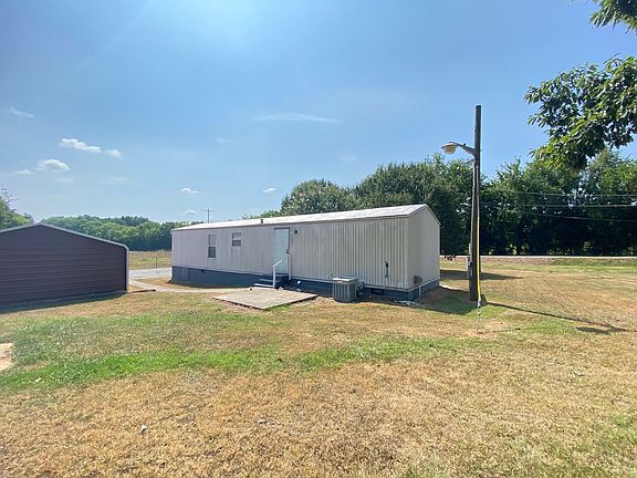 3rd image of 7447 Carthage Hwy