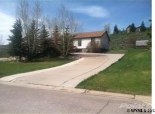 215 Hayden Ave, Evanston, WY 82930