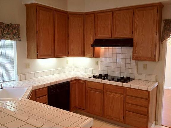 True gourmet kitchen!