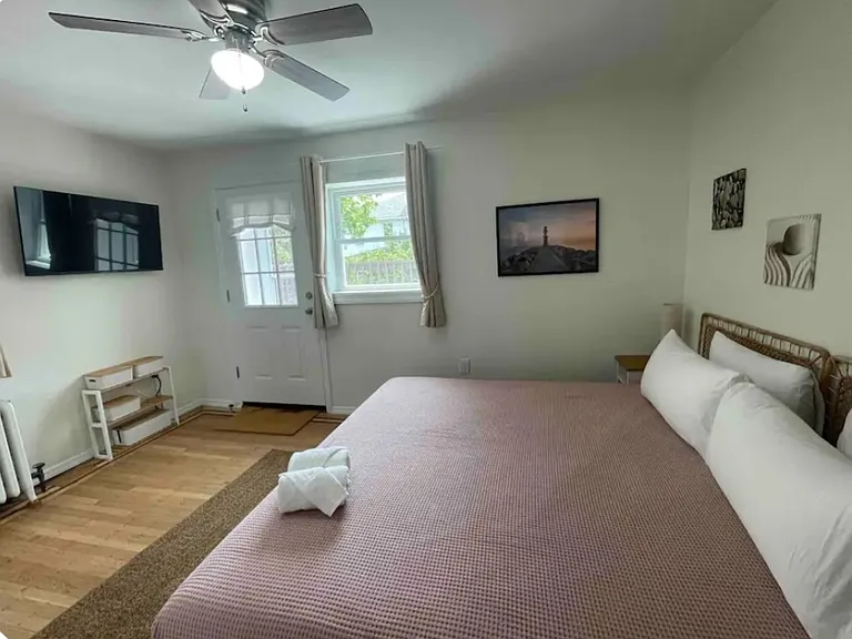 3915 Winchester Ave — Photo 18