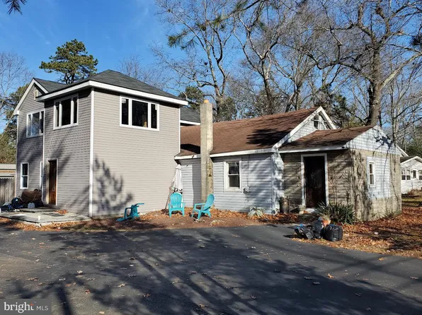 623 Lakehurst Rd, Browns Mills, NJ 08015