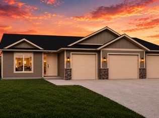 1116 11th Ave SE, Waseca, MN 56093